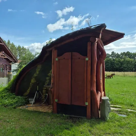 Czarci Zakatek Luksustelt *