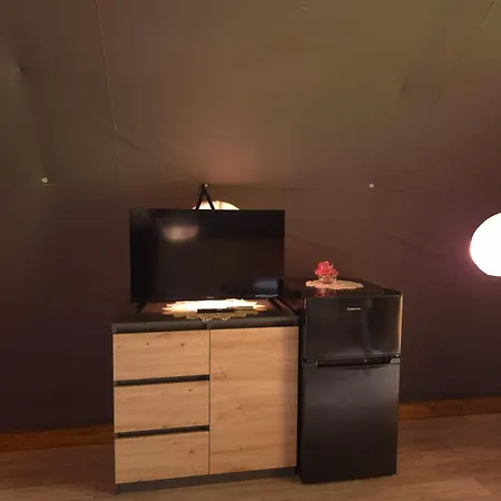Czarci Zakatek Luxuszelt *